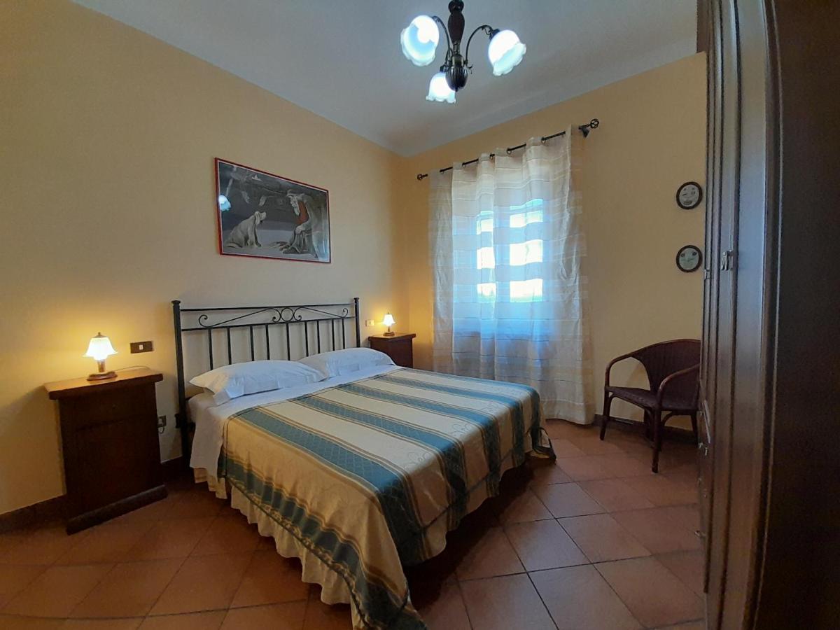Casa Vacanze Antica Volsinii Болсена Екстериор снимка