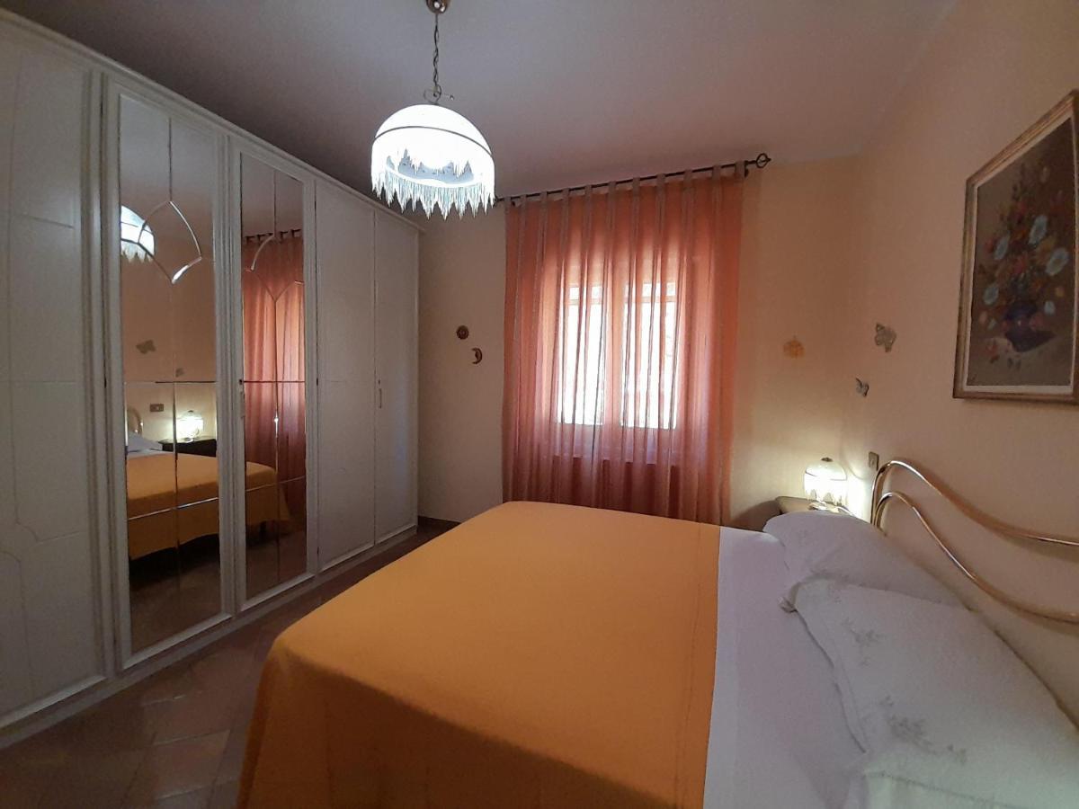 Casa Vacanze Antica Volsinii Болсена Екстериор снимка