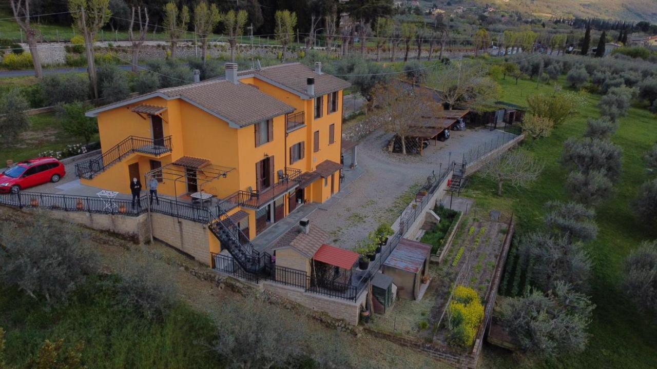 Casa Vacanze Antica Volsinii Болсена Екстериор снимка