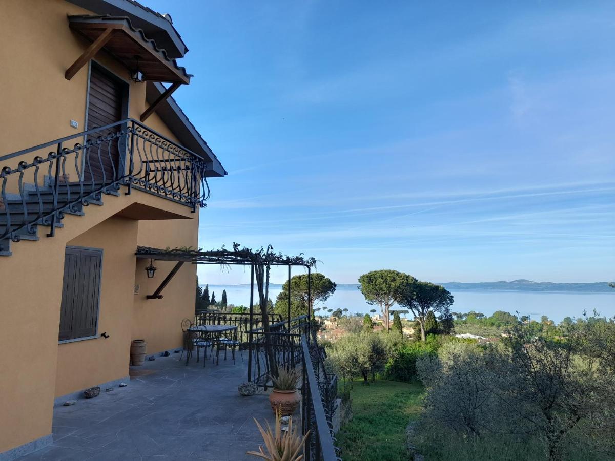 Casa Vacanze Antica Volsinii Болсена Екстериор снимка